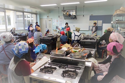 親子で始めよう、生涯学習! ~第3回なごやめし料理教室~_f0168317_22234184.jpg