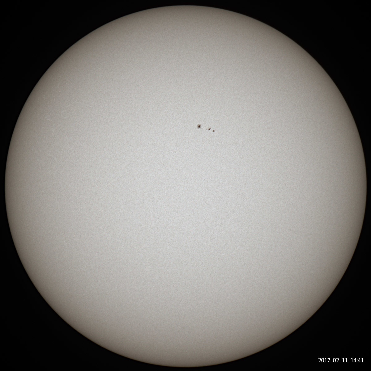 2月11日の太陽_e0174091_15541473.jpg