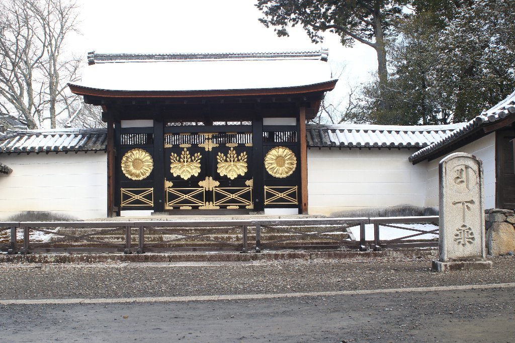 雪の醍醐寺_b0223198_18130070.jpg