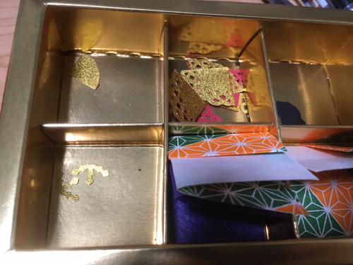 夫が貰ってきたバレンタインチョコを。。( ̄▽ ̄)_e0136066_18285003.jpg