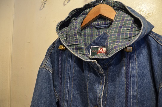 本日の入荷は・・・_b0138479_11293711.jpg