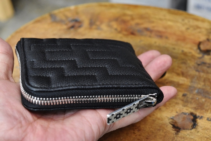 Tsunai Haiya ・・・ Fenomeno Round Zip Wallet 最終予約・受け付けます。_d0152280_19514180.jpg