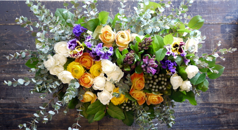 島根県出雲市の方から 石川県輪島市の伯母様の誕生日に 札幌 花屋 Mell Flowers