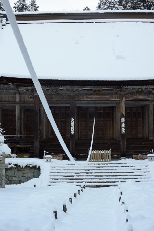 大原雪景色　其の二・勝林院_f0032011_20382184.jpg