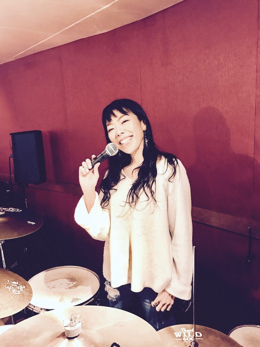 happy person_a0168628_139122.jpg