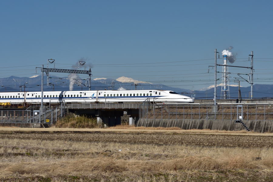 新幹線と富士山_b0346568_23260223.jpg