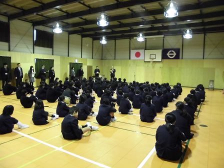 「平成28年度 宮島環境標語コンテスト」の入選作品表彰式を開催しました_f0229523_20241038.jpg