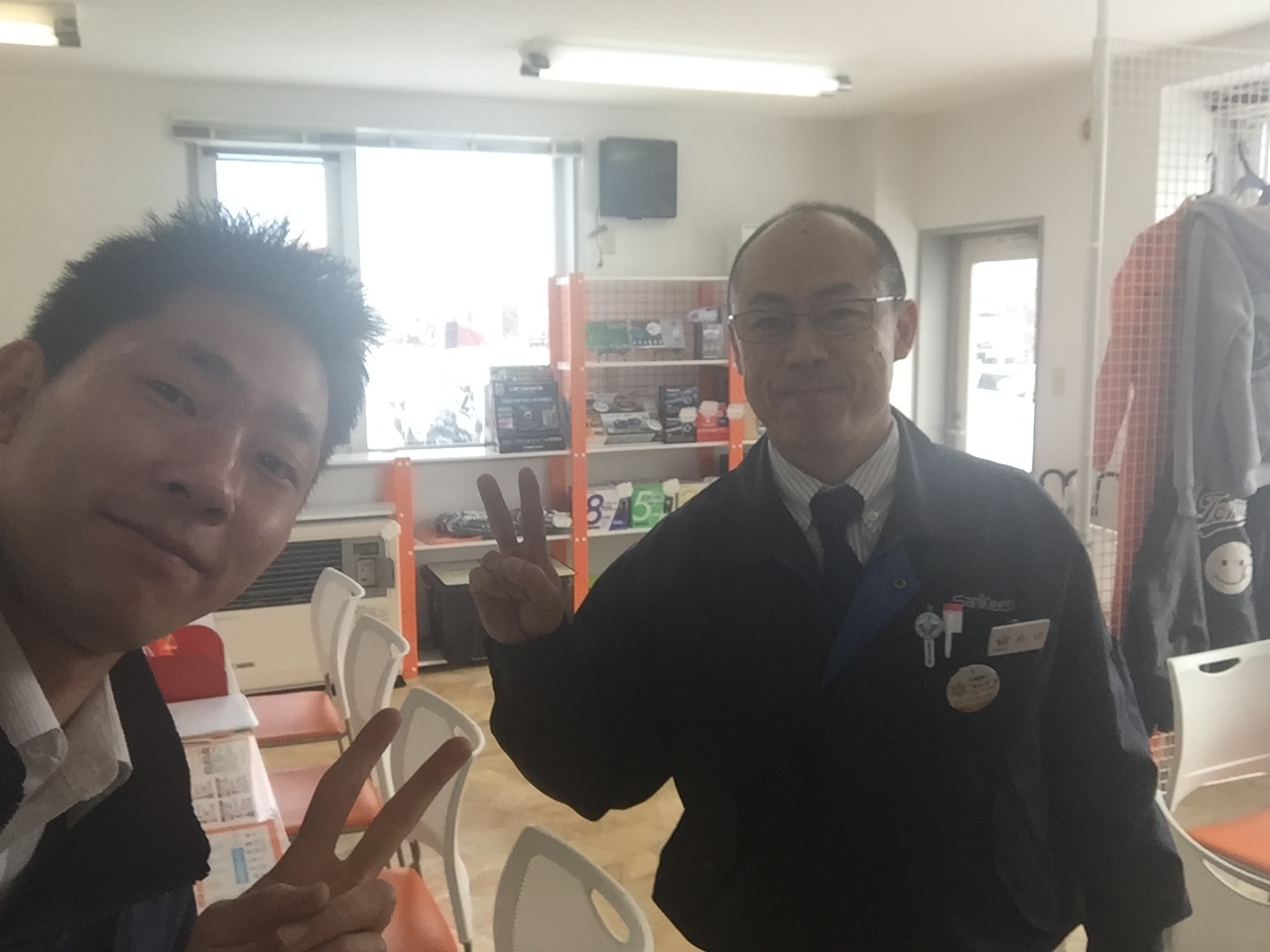 2月15日(水)トミーアウトレット☆グッチーブログ♪F様キャラバンご成約!!自社ローン☆ローンサポート_b0127002_19385119.jpg