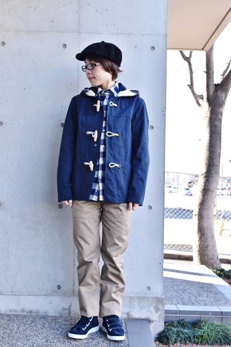 稀少なGloverall (MADE in England) ・・・ SHORT DUFFLE JACKET (NAVY CANVAS)!★!_d0152280_23334626.jpg