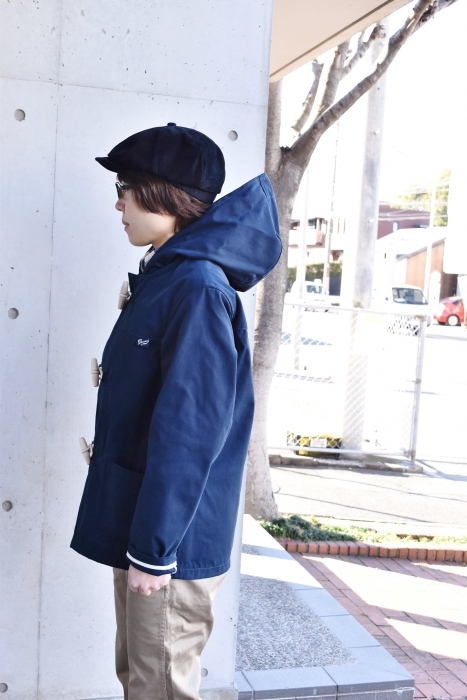 稀少なGloverall (MADE in England) ・・・ SHORT DUFFLE JACKET (NAVY CANVAS)!★!_d0152280_23353685.jpg