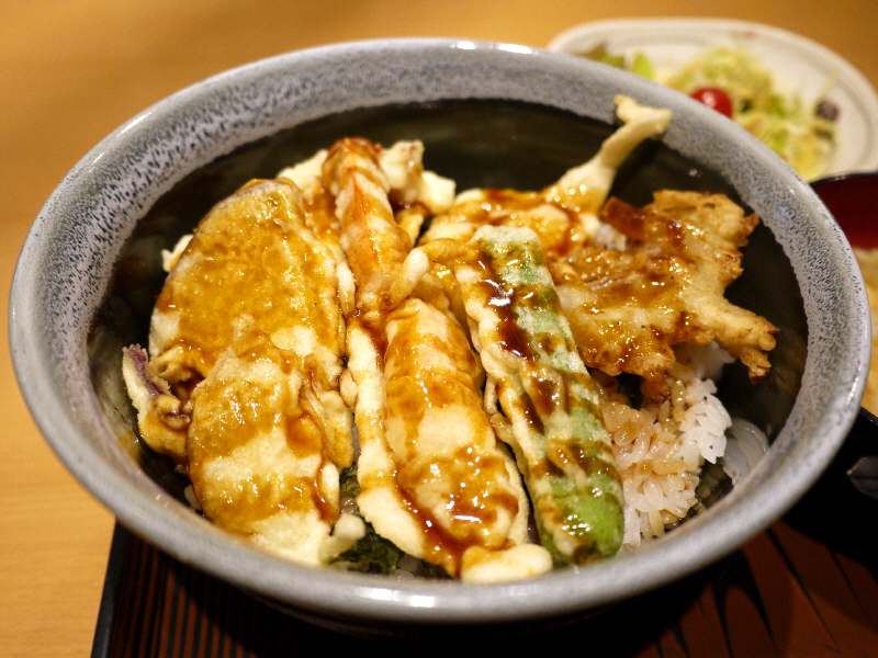 500円の海鮮天丼 茅ヶ崎 あさまる酒場きらり ぶらり湘南