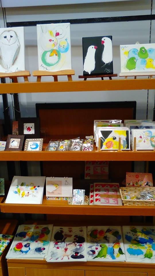 鳥展始まりました！３店舗で鳥展、インコと鳥の雑貨展開催中_d0322493_0155441.jpg