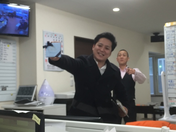 2月17日(金) 金曜日のオールスターブログ★ ランクル・アルファード多数取り扱い♫TOMMY_b0127002_1927892.jpg