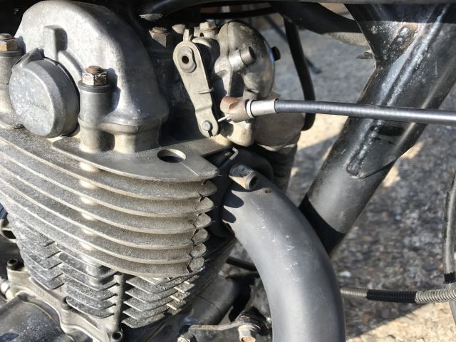 SR400 修理 エンジン載せ替え モクモクする!_a0164918_19193365.jpg