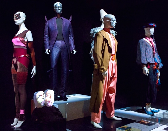 <2016年2月5日>デビッド・ボウイ回顧展・【DAVID BOWIE is】鑑賞・・・彼の心境によせて_c0119160_2311459.jpg