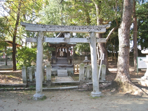 猪名野神社（いなのじんじゃ、伊丹市）_d0287413_13422855.jpg