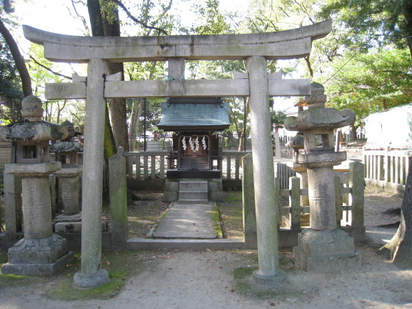 猪名野神社（いなのじんじゃ、伊丹市）_d0287413_13434174.jpg