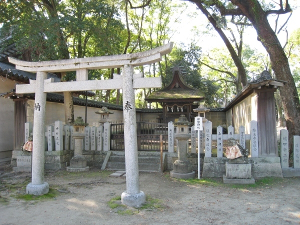 猪名野神社（いなのじんじゃ、伊丹市）_d0287413_13440803.jpg