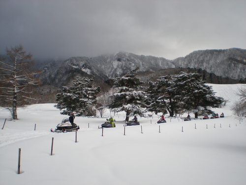 スノーモビル３_b0365347_2055766.jpg