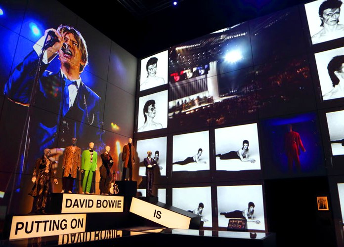 <2016年2月5日>デビッド・ボウイ回顧展・【DAVID BOWIE is】鑑賞・・・彼の心境によせて_c0119160_429573.jpg