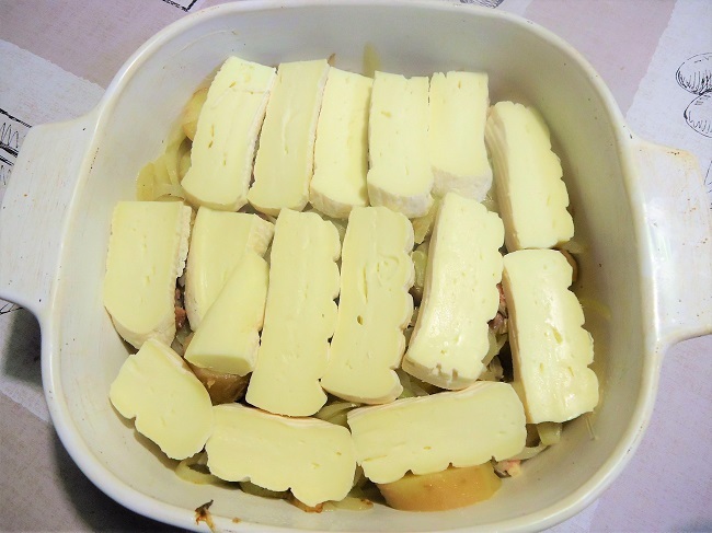 タルチフレット　Tartiflette_d0153860_17404801.jpg