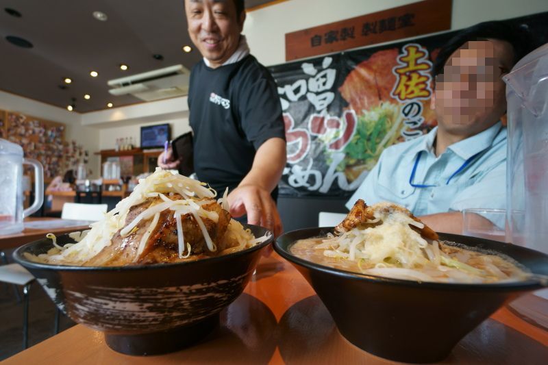 土佐蔵出し味噌 麺屋 なかひら_a0077663_16101697.jpg