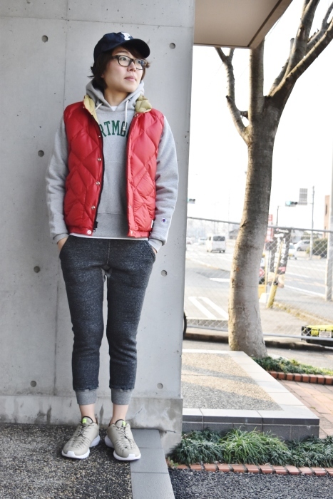 Champion (MADE IN USA) ・・・ 「赤タグ」PULL PARKA!★!_d0152280_17434638.jpg