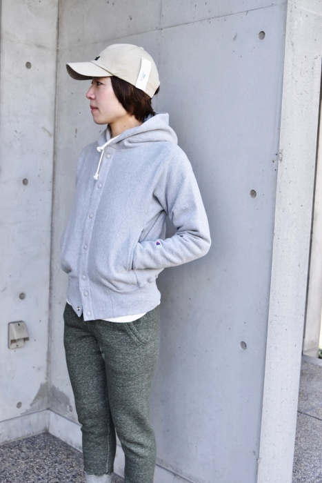 Champion (MADE IN USA) ・・・ 「赤タグ」PULL PARKA!★!_d0152280_19175872.jpg