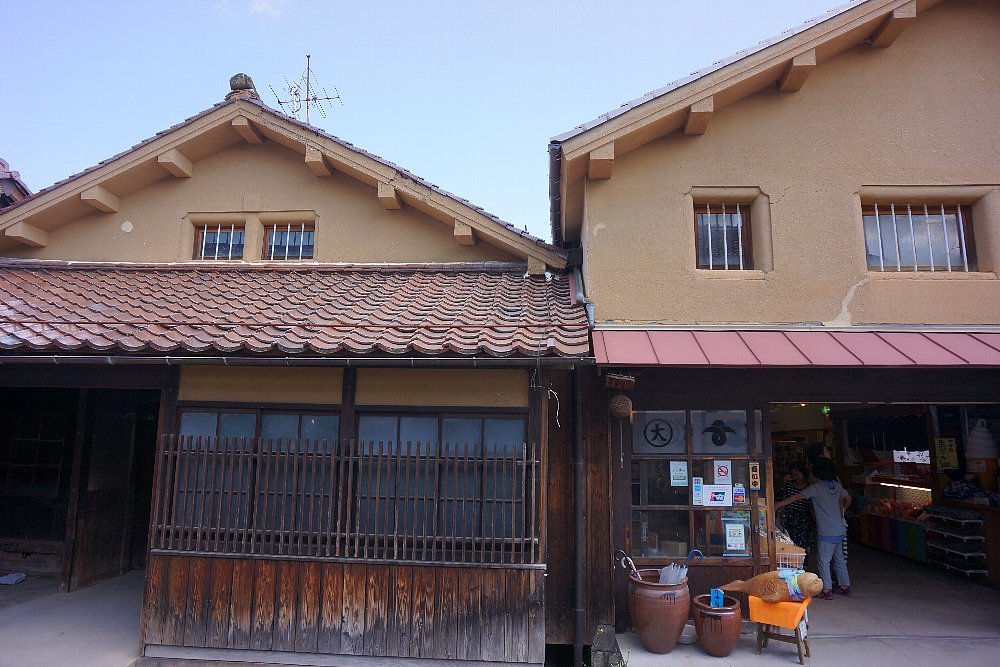 赤瓦一号館 レトロな建物を訪ねて