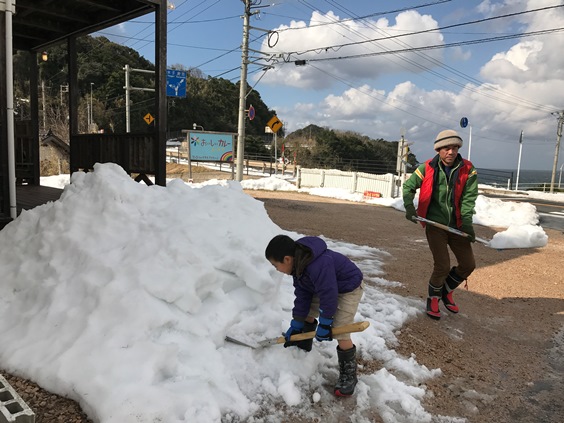 自分に優しくしてくれた人を思いだす人間になりたいな_f0009169_10132513.jpg