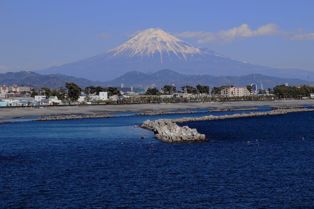 石部海上橋の上から 富士山大好き 写真は最高 石部海上橋の上から 富士山大好き 写真は最高