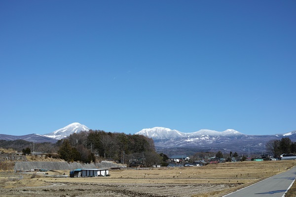 昨日の八ヶ岳と蓼科山_a0096417_10070730.jpg