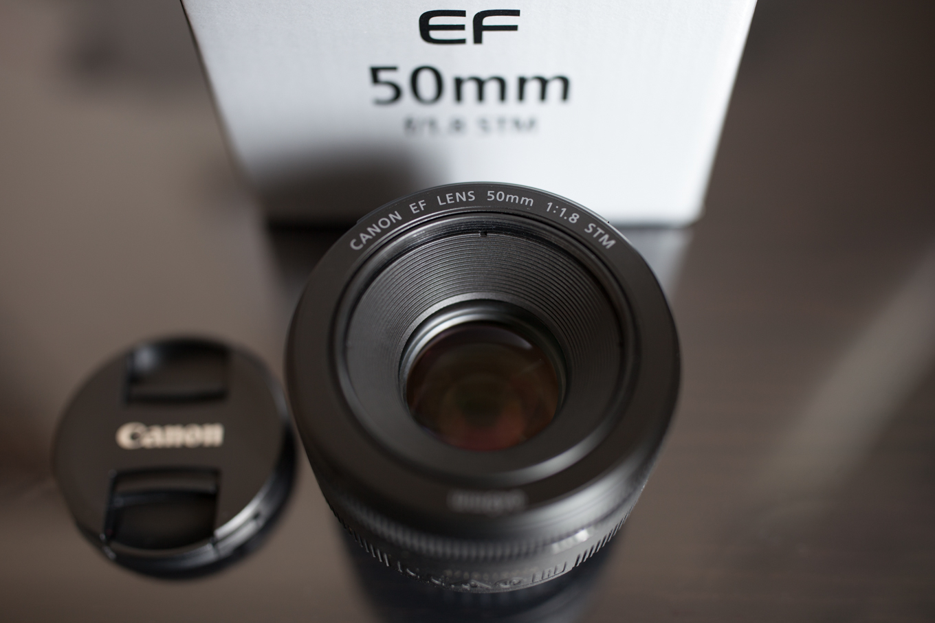 EF50mm F1.8 STM with EF50F1.8STM用つけっぱなしフード : Full of LIFE