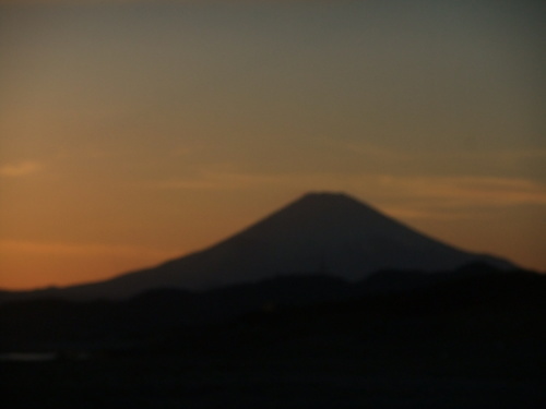 夕暮れの富士山_b0137932_18404100.jpg