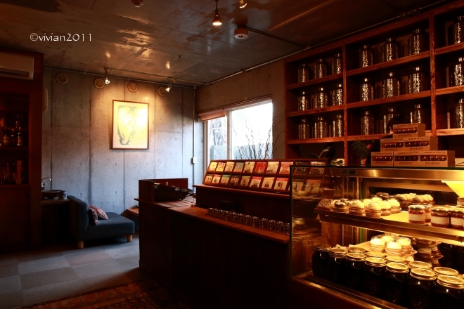 Le Tabou(ル タブー) ~こだわりのフランス菓子サヴァラン専門店~ _e0227942_22042334.jpg