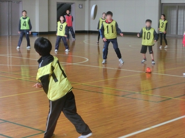 小学2年生も全力投球! アルティメットの弟分 「ドッジビー第13回チャレンジカップ」_f0141310_06524927.jpg