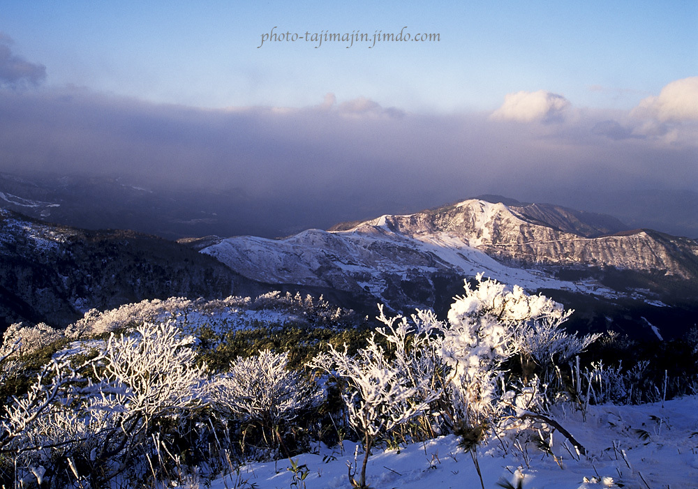 氷ノ山-7_e0363924_09254115.jpg