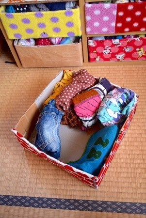 おしゃれな友達の手作りの収納グッズ_a0284626_17350615.jpg