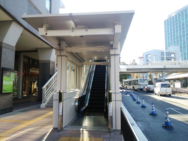 jr津田沼駅南口のエスカレーターの利用状況 谷岡隆 たにおかたかし 習志野市議会議員 jr津田沼駅南口のエスカレーターの利用状況 谷岡隆 たにおかたかし 習志野市議会議員