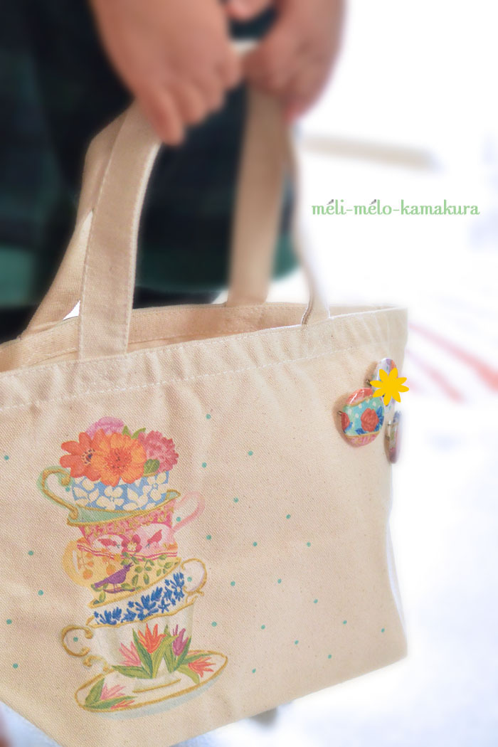 ◆デコパージュ*まるでプリントのような自然な仕上がり♪春らしいトートバッグ_f0251032_08210873.jpg