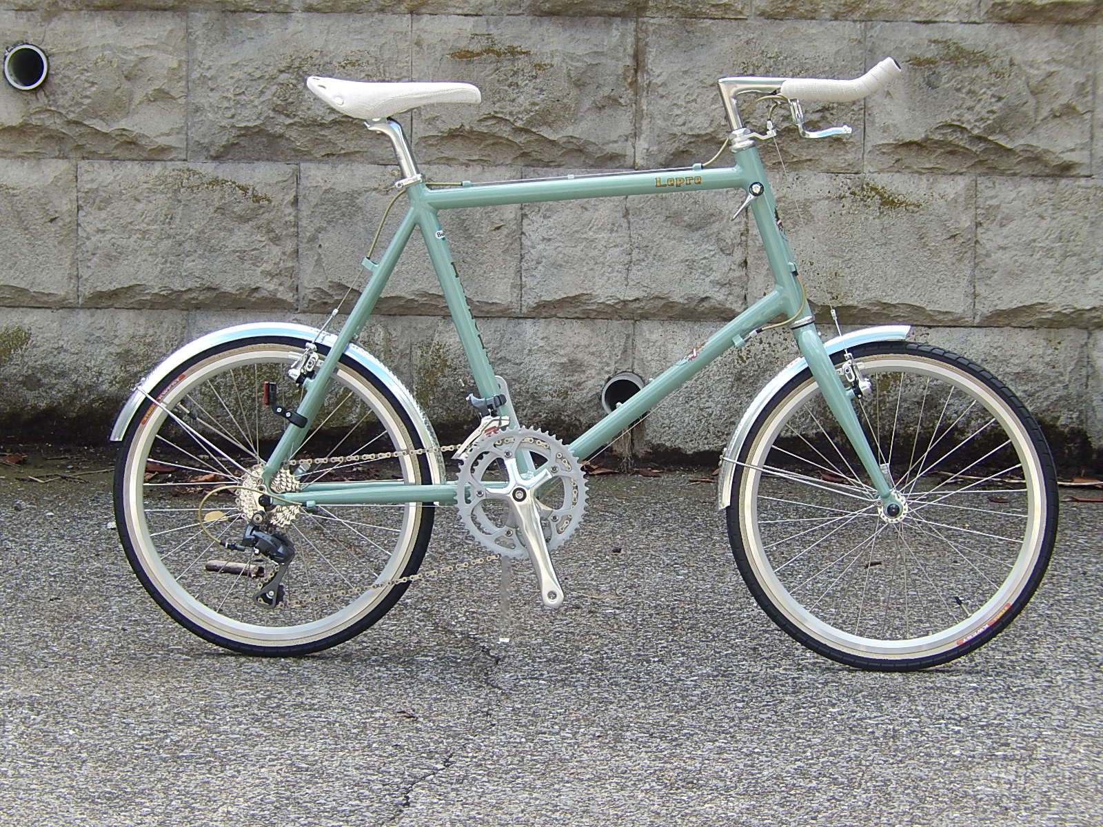 2017年モデル Bianchi 揃ってます!_e0188759_1714618.jpg