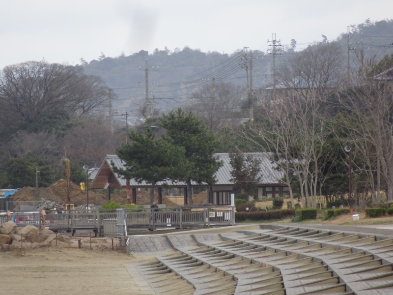 「しおさい楽習館」完成間近・・・せんなん里海公園_c0108460_20463097.jpg