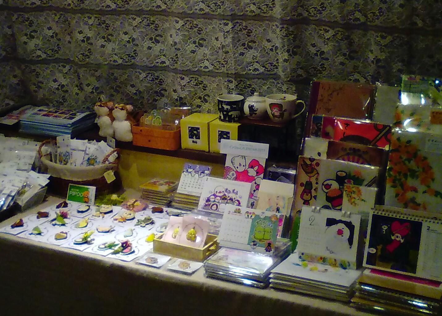 梅田・肥後橋・京都3か所で鳥展とインコと鳥の雑貨展_d0322493_084684.jpg