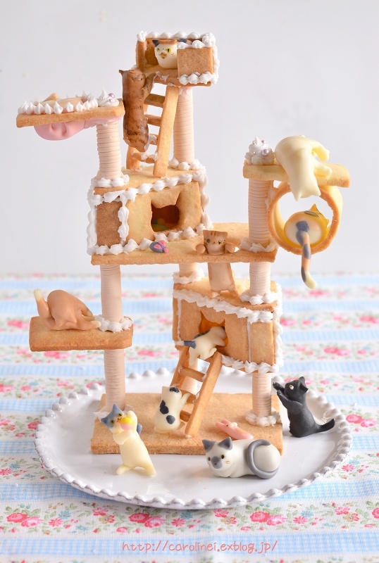 猫の日に、クッキーキャットタワー　Homemade Cat Tower Cookies for Japanese Cat Day_d0025294_14112950.jpg