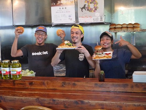 沖縄でハンバーガー巡り　その②_c0184265_17381353.jpg
