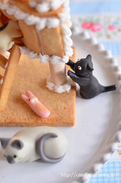 猫の日のクッキーキャットタワー詳細　　Homemade Cat Tower Cookies for Japanese Cat Day 2_d0025294_13385506.jpg