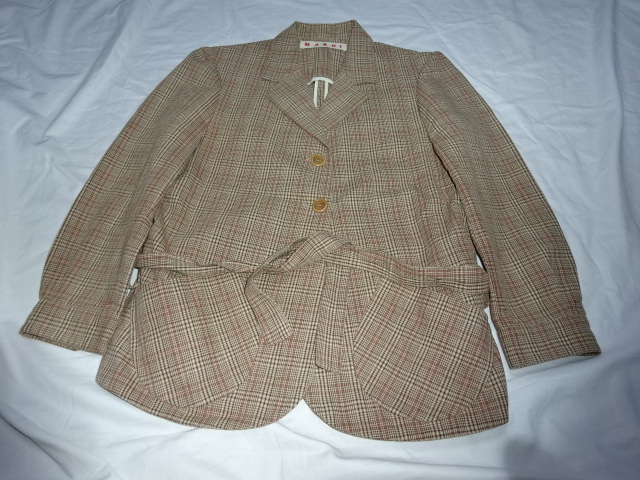 買い付け日記　１９_d0176398_13032878.jpg