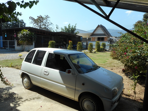 タイで購入した中古ダイハツ車の車検_b0030201_13204089.jpg