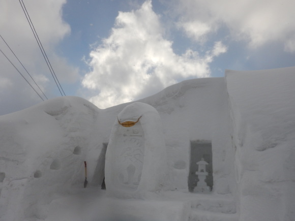 雪旅籠始まりました_f0118332_00520760.jpg