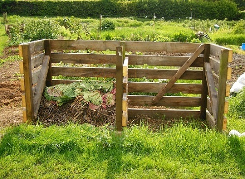 英国式もしくはlapis式ガーデンコンポストの作り方 晴れときどき菜園 イギリスの小さな村の小さなallotmentからー